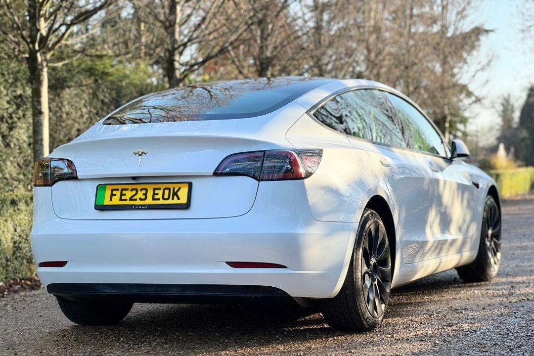 Used Tesla Model 3 2023 for sale - 76976862: Photo 4