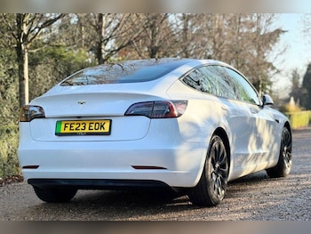 Used Tesla Model 3 2023 for sale - 76976862: Photo