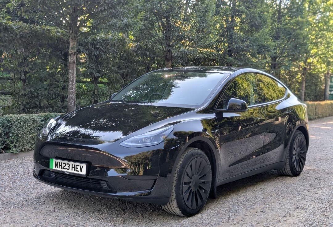 Used Tesla Model Y 2023 for sale - 76886678: Photo 2