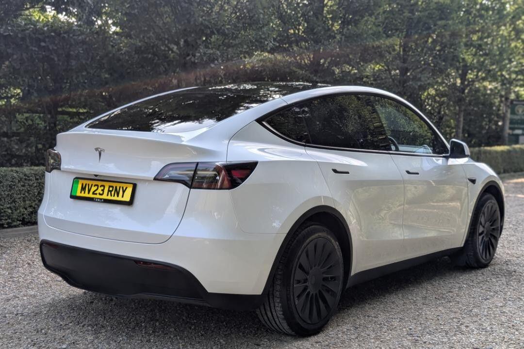 Used Tesla Model Y 2023 for sale - 76850121: Photo 3