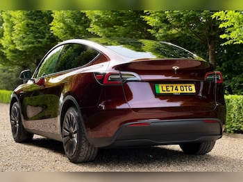 Used Tesla Model Y 2025 for sale - 79092815: Photo