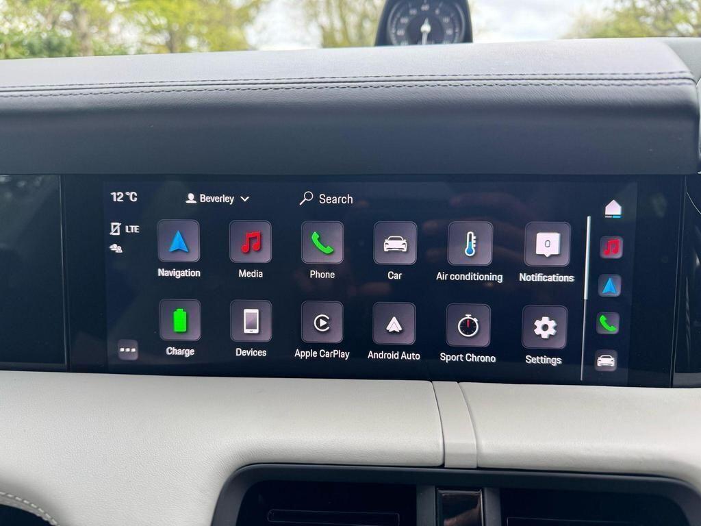 Used Porsche Taycan for sale - 76700921: Photo 24