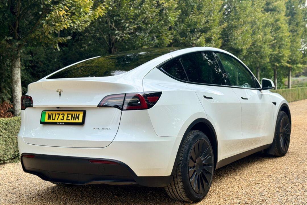 Used Tesla Model Y 2023 for sale - 76976867: Photo 3