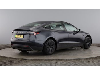 Used Tesla Model 3 2025 for sale - 77992981: Photo