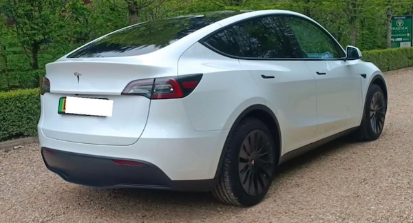 Used Tesla Model Y 2024 for sale - 76260525: Photo 3