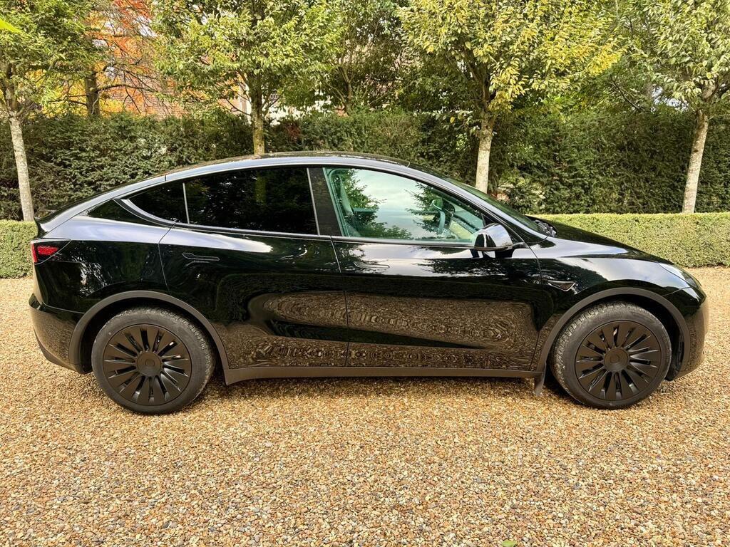 Used Tesla Model Y 2023 for sale - 76561233: Photo 10