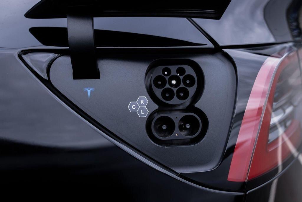 Used Tesla Model Y 2023 for sale - 76561233: Photo 12