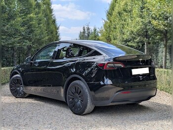 Used Tesla Model Y 2022 for sale - 75728905: Photo