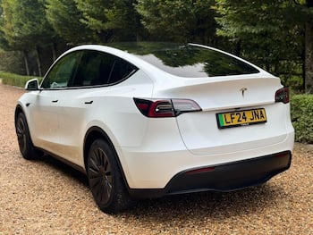 Used Tesla Model Y 2024 for sale - 79846916: Photo