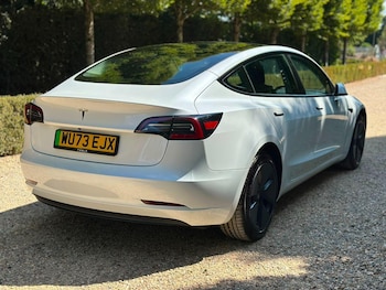 Used Tesla Model 3 2023 for sale - 79589737: Photo