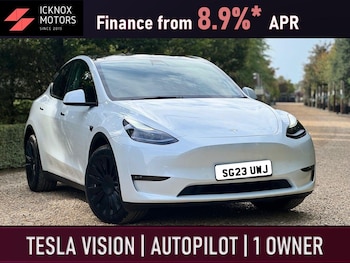 Tesla - Model Y