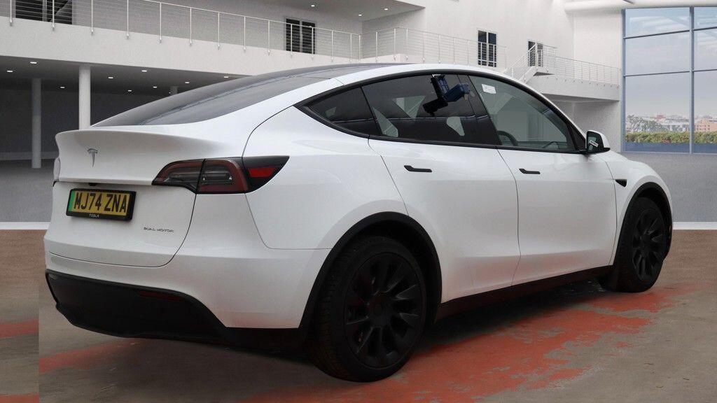 Used Tesla Model Y 2024 for sale - 77495928: Photo 3
