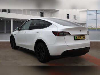Used Tesla Model Y 2024 for sale - 77495928: Photo