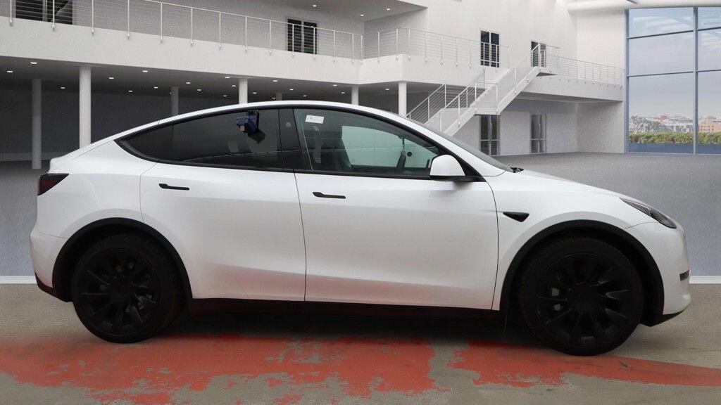 Used Tesla Model Y 2024 for sale - 77495928: Photo 7