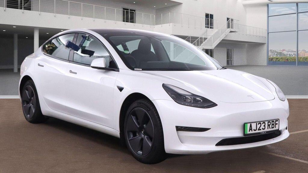 Used Tesla Model 3 2023 for sale - 76865903: Photo 2