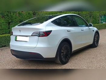 Used Tesla Model Y 2023 for sale - 75608883: Photo