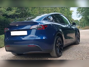 Used Tesla Model Y 2023 for sale - 75226095: Photo