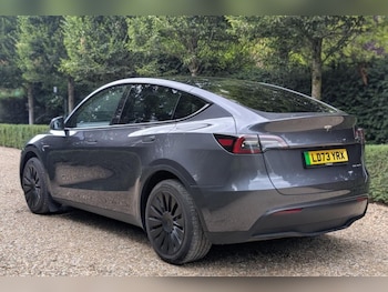 Used Tesla Model Y 2023 for sale - 77238195: Photo