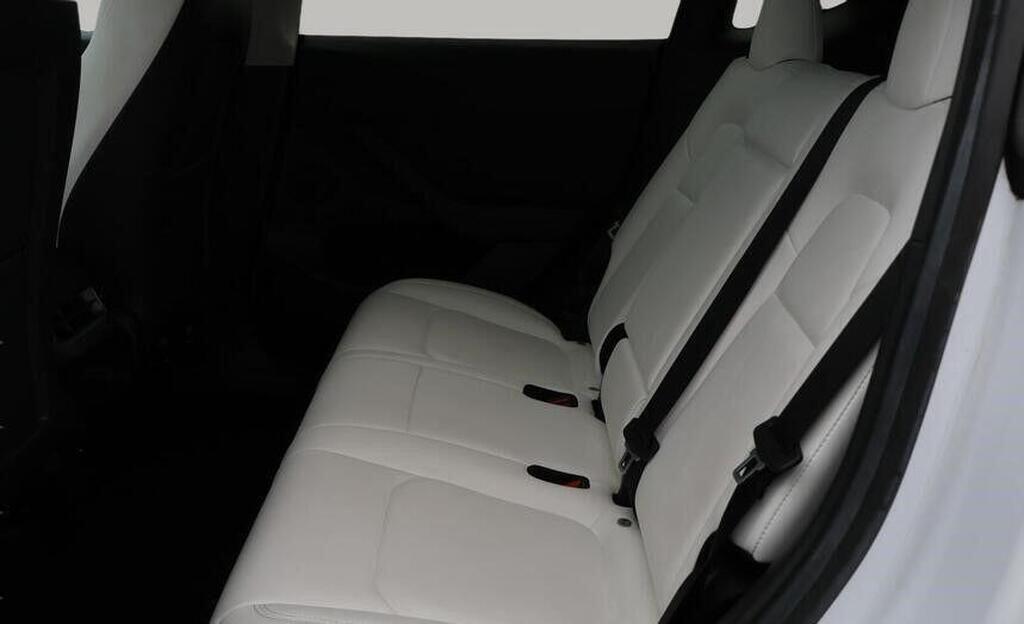 Used Tesla Model Y 2025 for sale - 76607689: Photo 20