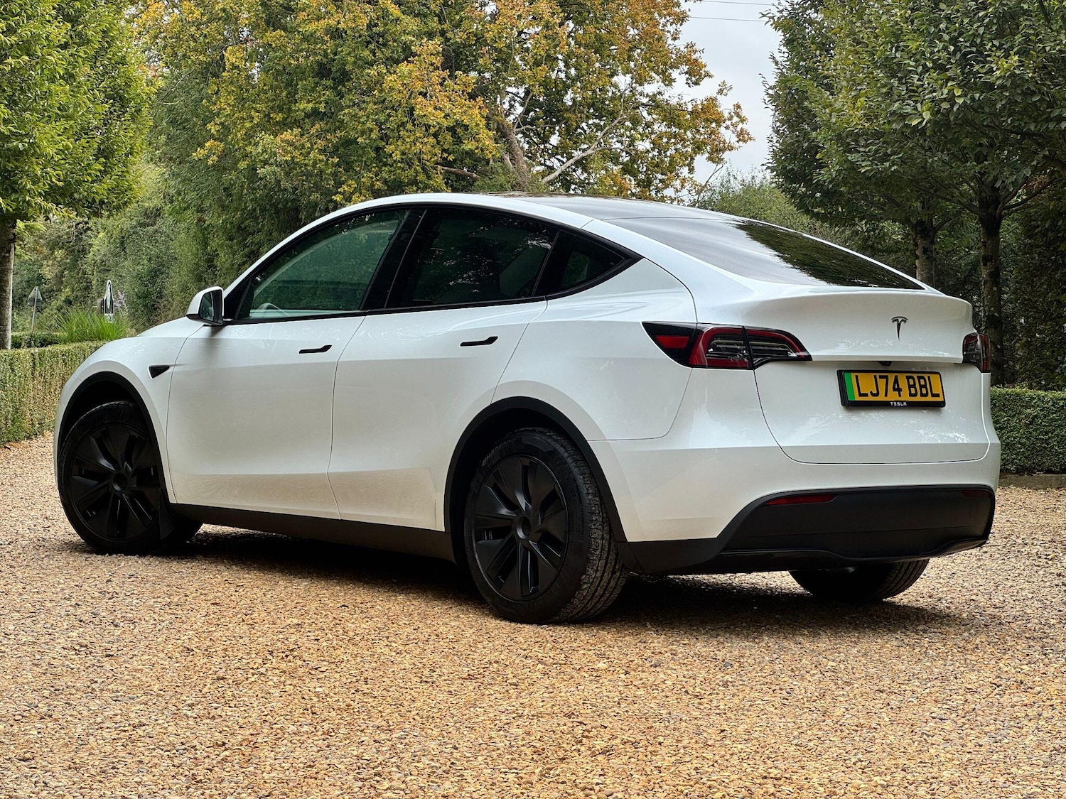 Used Tesla Model Y 2025 for sale - 76607689: Photo 28