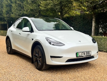 Used Tesla Model Y 2025 for sale - 76607689: Photo