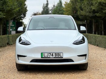 Used Tesla Model Y 2025 for sale - 76607689: Photo