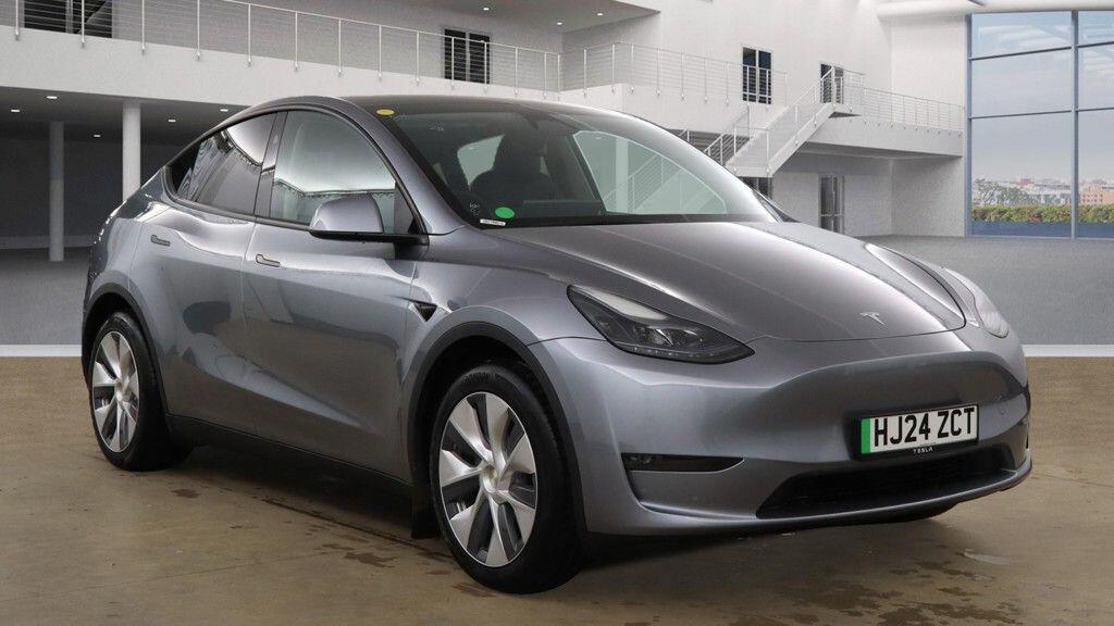 Used Tesla Model Y 2024 for sale - 76839696: Photo 2