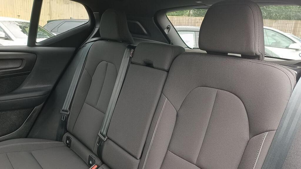 Used Volvo XC40 2024 for sale - 76032147: Photo 21