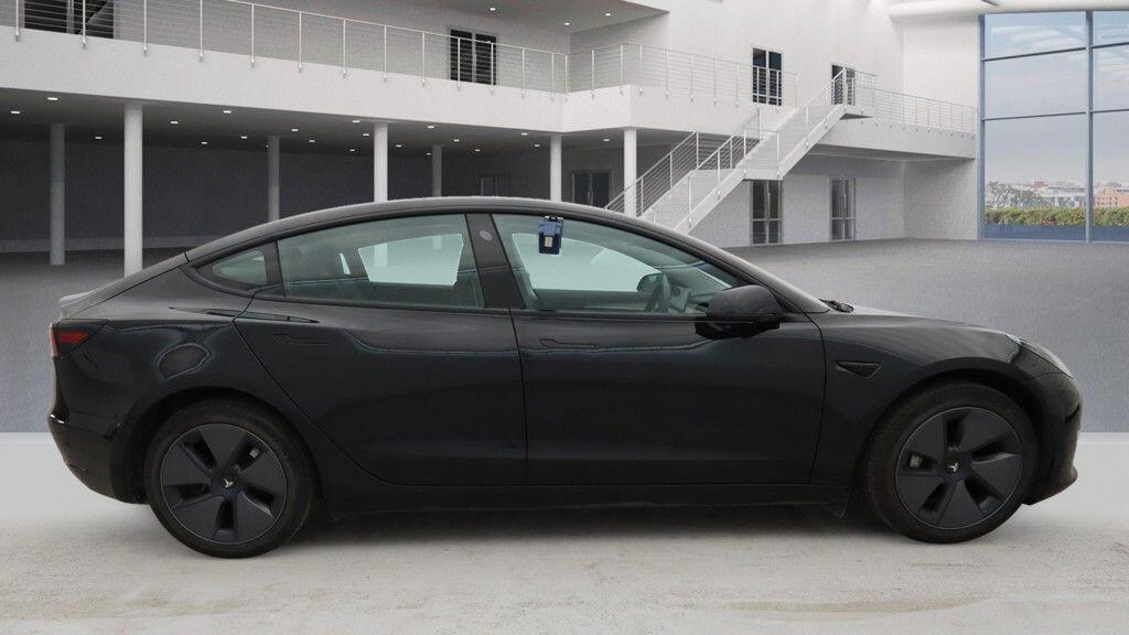 Used Tesla Model 3 2023 for sale - 76399374: Photo 8