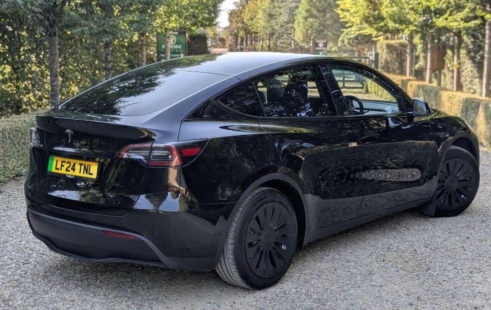 Used Tesla Model Y 2024 for sale - 77925225: Photo 3