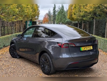 Used Tesla Model Y 2022 for sale - 76563283: Photo