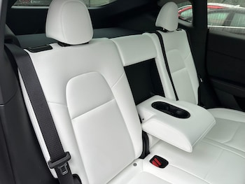 Used Tesla Model Y 2024 for sale - 79532380: Photo