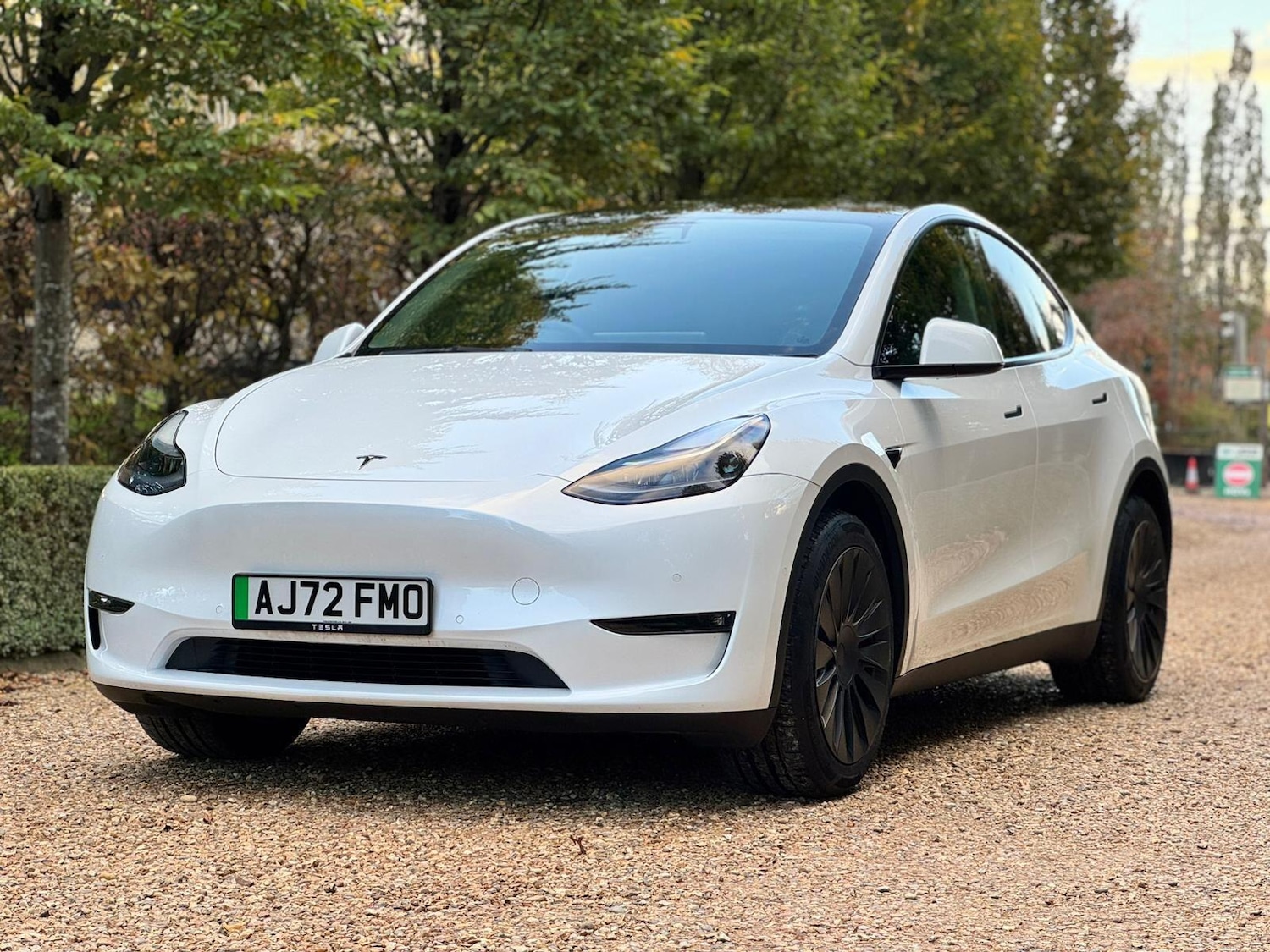 Used Tesla Model Y 2022 for sale - 76326086: Photo 2