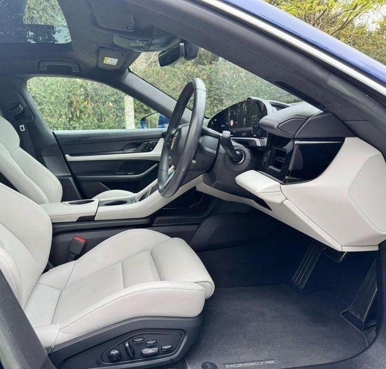 Used Porsche Taycan 2022 for sale - 78086233: Photo 18