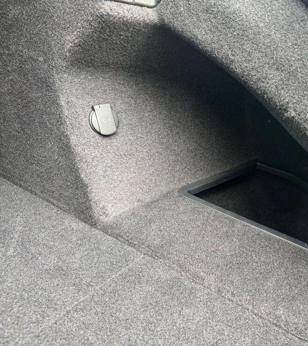 Used Porsche Taycan 2022 for sale - 78086233: Photo 26