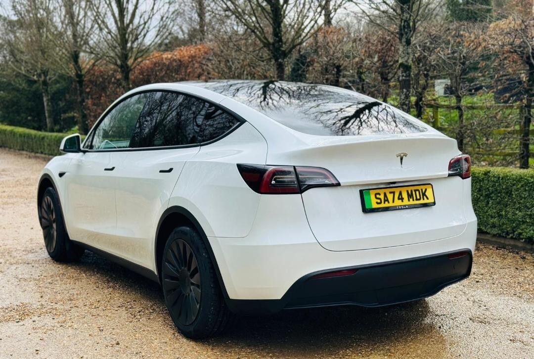 Used Tesla Model Y 2024 for sale - 77970165: Photo 4