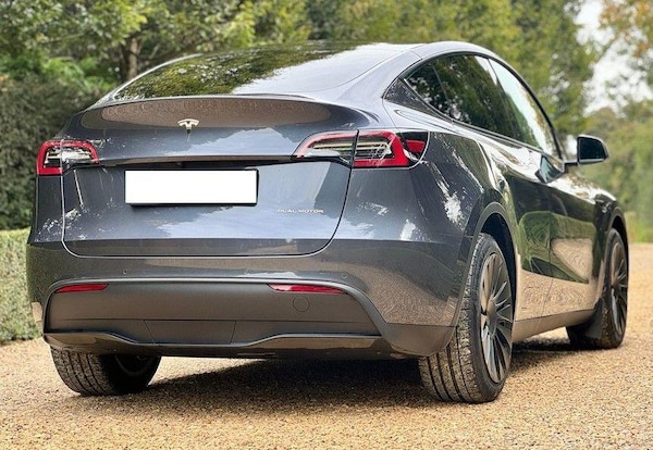 Used Tesla Model Y 2022 for sale - 76239344: Photo 4