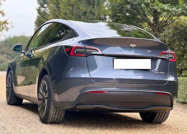 Used Tesla Model Y 2022 for sale - 76239344: Photo 6