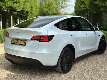 Used Tesla Model Y 2024 for sale - 78661928: Photo