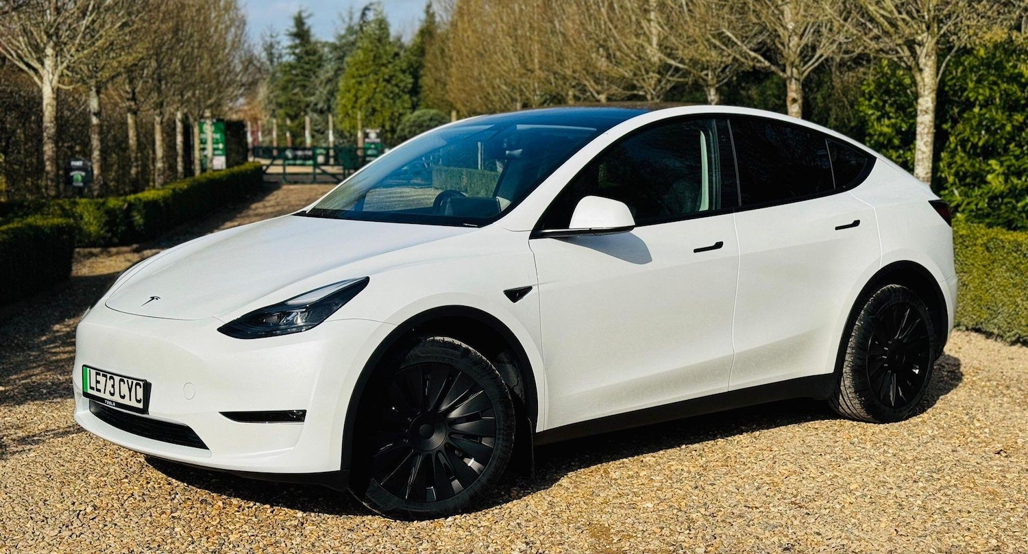 Used Tesla Model Y 2023 for sale - 77957620: Photo 2