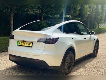 Used Tesla Model Y 2024 for sale - 79520658: Photo
