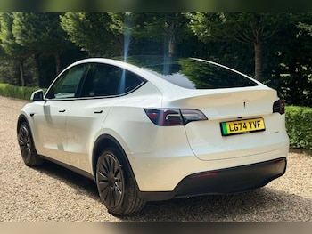 Used Tesla Model Y 2024 for sale - 79520658: Photo