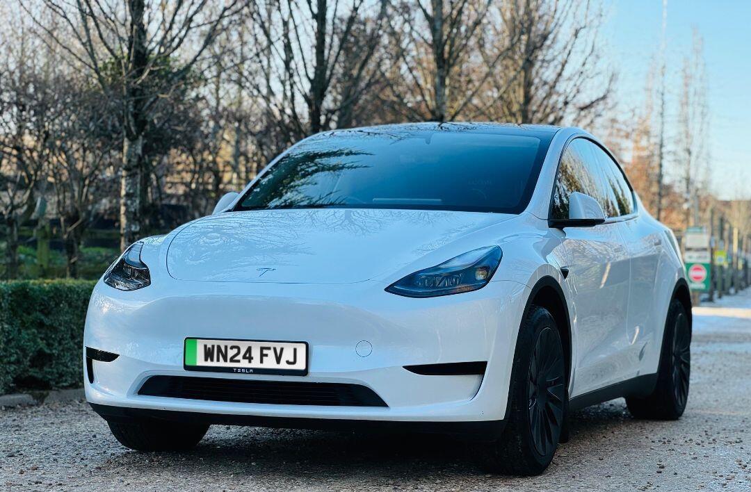 Used Tesla Model Y 2024 for sale - 77977997: Photo 2
