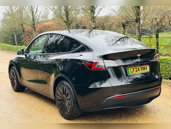 Used Tesla Model Y 2024 for sale - 78135625: Photo