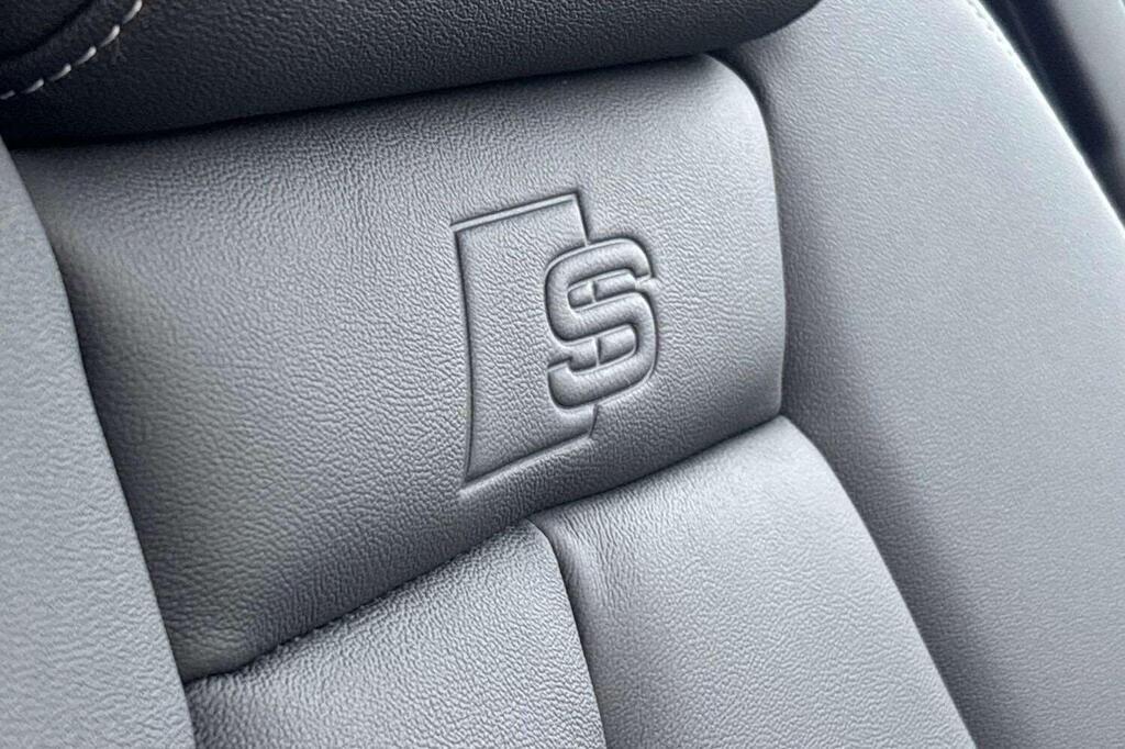 Used Audi Q4 e-tron 2025 for sale - 77908810: Photo 13