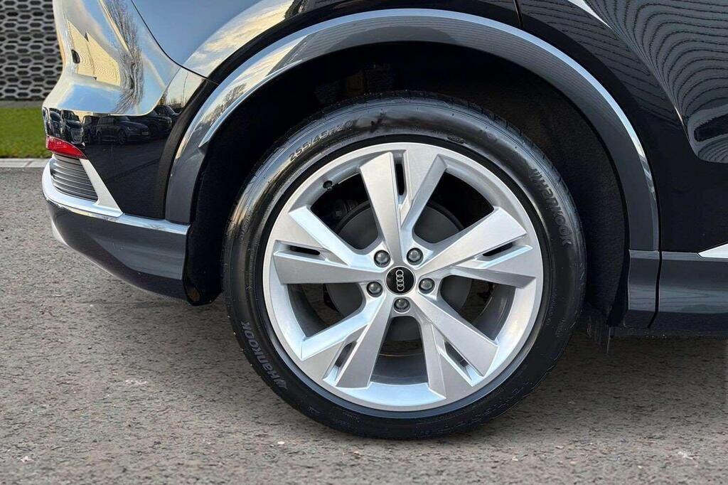 Used Audi Q4 e-tron 2025 for sale - 77908810: Photo 29