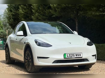 Used Tesla Model Y 2025 for sale - 79712626: Photo