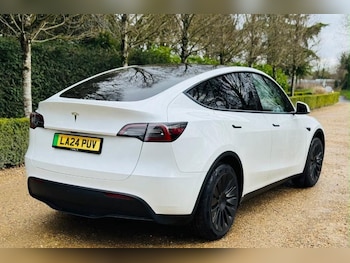 Used Tesla Model Y 2024 for sale - 79452890: Photo