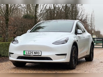 Used Tesla Model Y 2025 for sale - 77396009: Photo