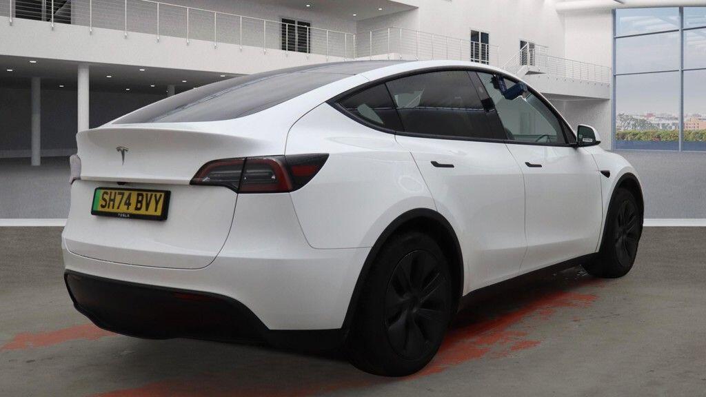 Used Tesla Model Y 2024 for sale - 76099315: Photo 5